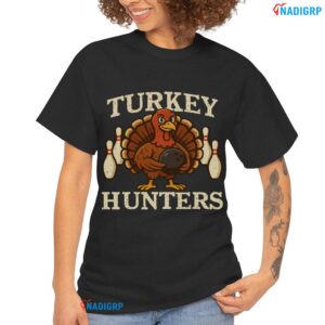 Funny Turkey Hunters Retro Thanksgiving Bowling Lovers T Shirt Gildan Black.