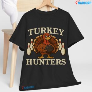Funny Turkey Hunters Retro Thanksgiving Bowling Lovers T Shirt Gildan Black Shirt.